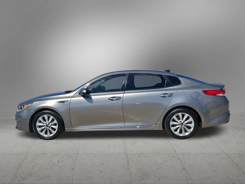 Used 2016 Kia Optima EX w/ Premium Package image 3