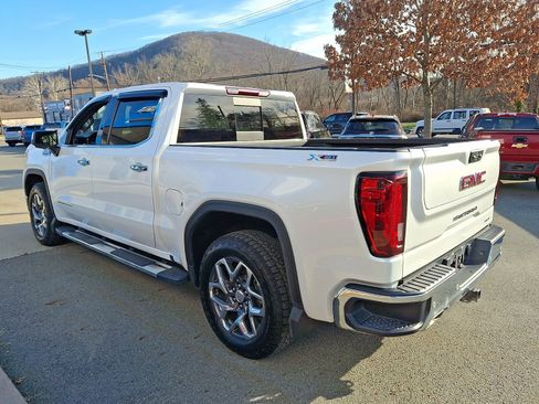 Used 2024 GMC Sierra 1500 SLT w/ SLT Premium Plus Package image 4