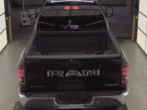 Used 2026 RAM 2500 Big Horn AWD/4WD image 5
