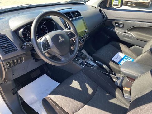 Used 2020 Mitsubishi Outlander Sport ES AWD/4WD image 18