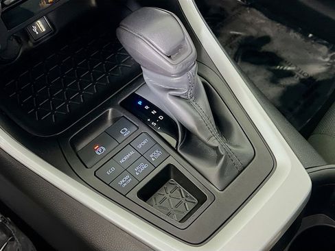 Certified 2025 Toyota RAV4 XLE image 16