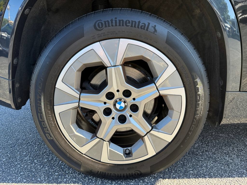 Certified 2024 BMW X1 xDrive28i AWD/4WD image 17