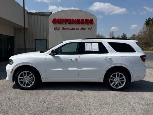 Certified 2024 Dodge Durango GT image 1