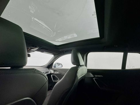 Used 2025 BMW X2 xDrive28i w/ Premium Package image 54