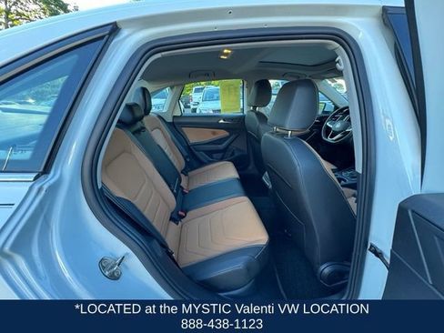 Used 2024 Volkswagen Jetta SEL FWD image 21