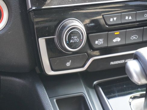 Used 2018 Honda CR-V EX image 25