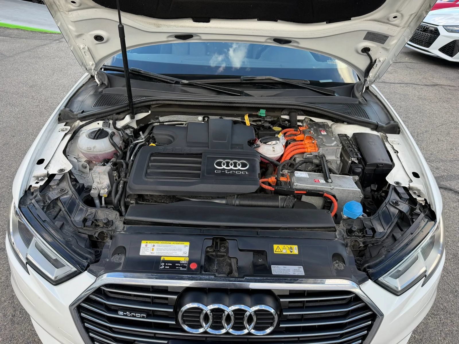 Used 2017 Audi A3 e-tron Premium FWD image 32