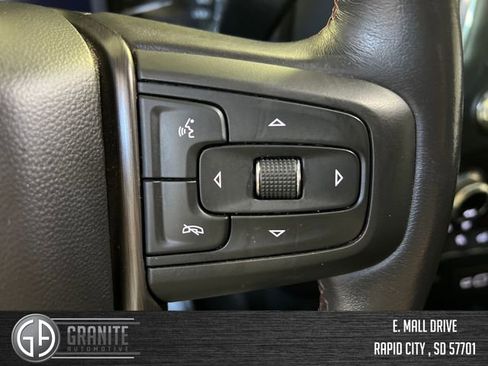 Used 2020 GMC Sierra 1500 AT4 w/ AT4 Premium Package AWD/4WD image 34