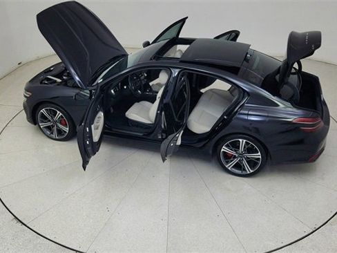 Used 2025 Genesis G70 2.5T w/ Sport Prestige Package image 84