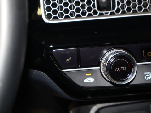 Certified 2024 Honda Civic Sport Touring image 29