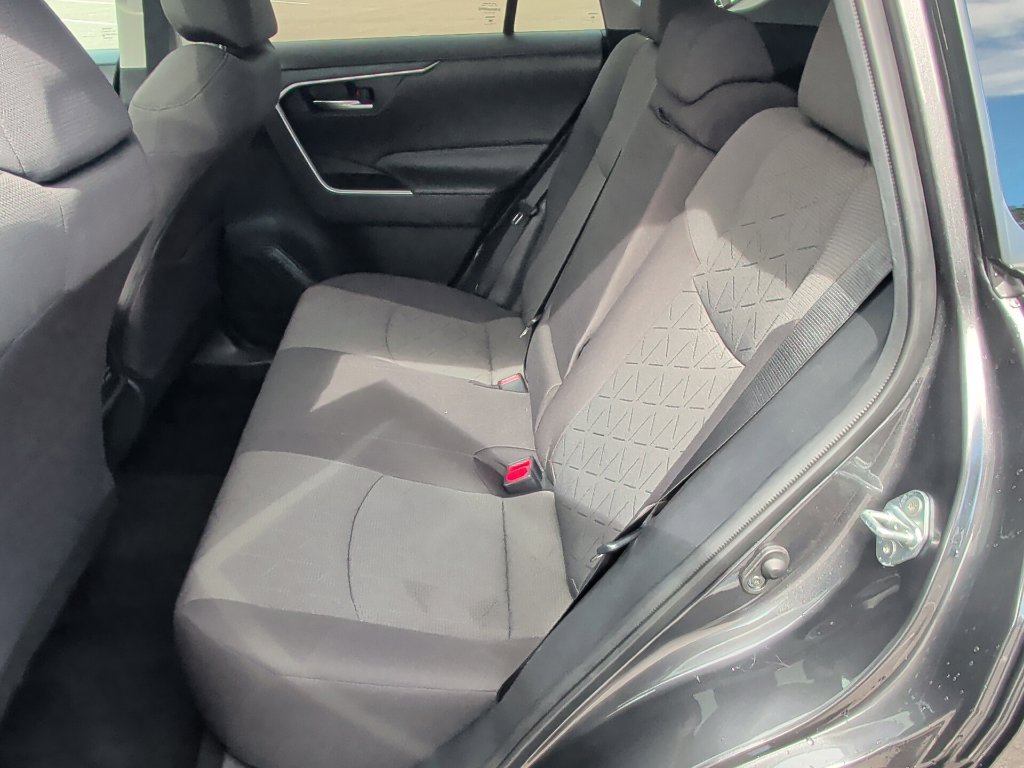 Certified 2021 Toyota RAV4 XLE w/ Convenience Package AWD/4WD image 22