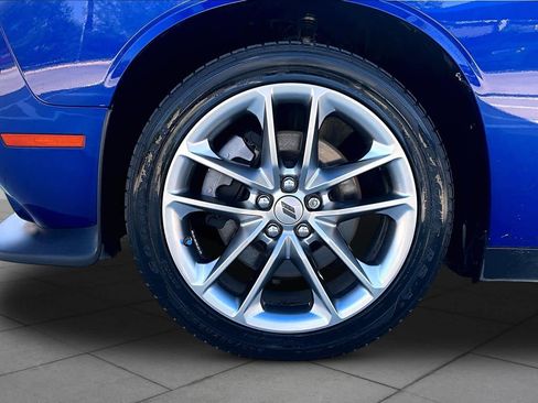 Used 2022 Dodge Challenger GT AWD/4WD image 10