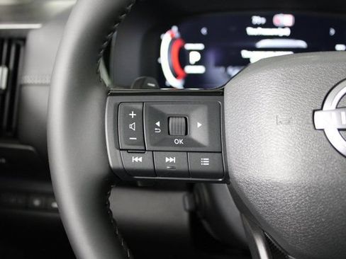 New 2026 Nissan Pathfinder Platinum w/ Cargo Package FWD image 12