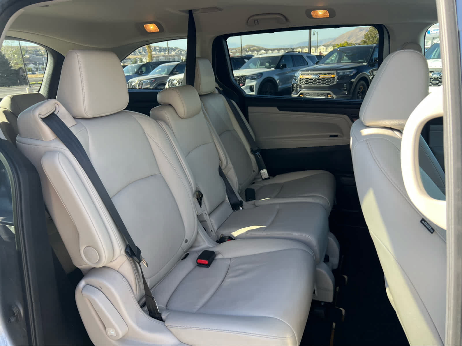 Used 2025 Honda Odyssey EX-L image 18