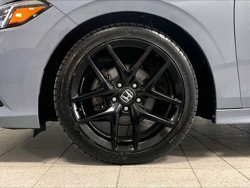 Used 2024 Honda Civic Sport image 7