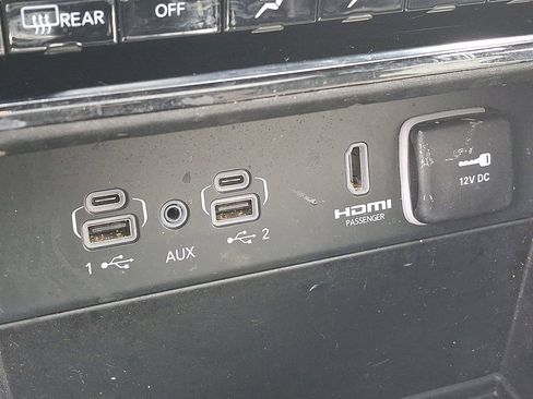 Used 2023 Jeep Grand Cherokee 4WD 4xe image 26