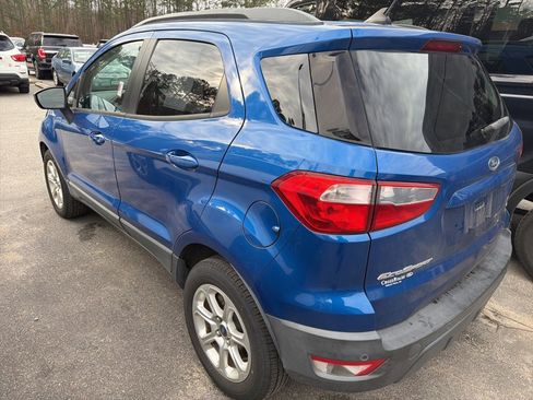 Used 2018 Ford EcoSport SE w/ SE Convenience Package image 3