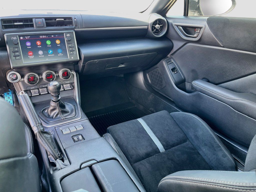 Used 2023 Toyota GR86 Premium RWD image 22