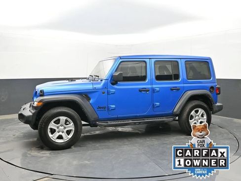 Used 2022 Jeep Wrangler Unlimited Sport w/ Sun And Sound Package AWD/4WD image 2