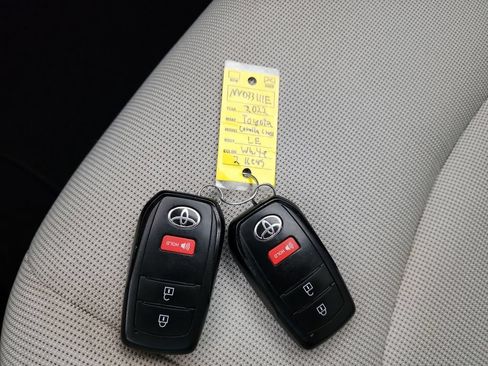 Used 2022 Toyota Corolla Cross LE FWD image 42