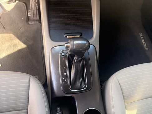 Used 2014 Kia Forte LX w/ Popular Package image 17