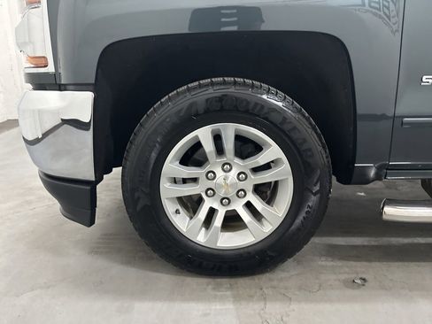 Used 2018 Chevrolet Silverado 1500 LT w/ All Star Edition AWD/4WD image 63