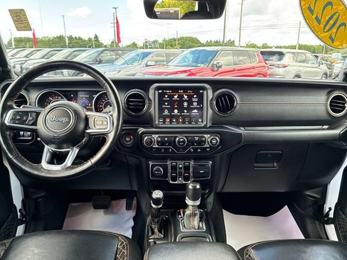 Used 2022 Jeep Gladiator Overland AWD/4WD image 17