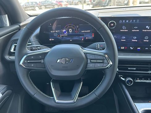 New 2026 Chevrolet Traverse LT w/ Midnight/Sport Edition FWD image 18