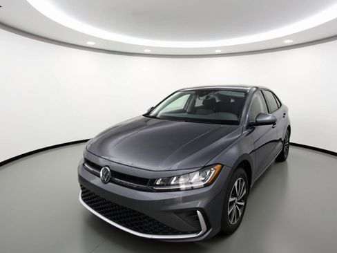 Used 2025 Volkswagen Jetta S FWD image 3