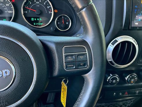 Used 2015 Jeep Wrangler Unlimited Sahara w/ Dual Top Group image 25