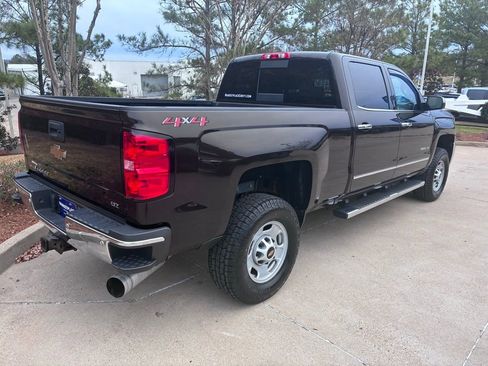 Used 2018 Chevrolet Silverado 2500 LTZ w/ Duramax Plus Package image 6