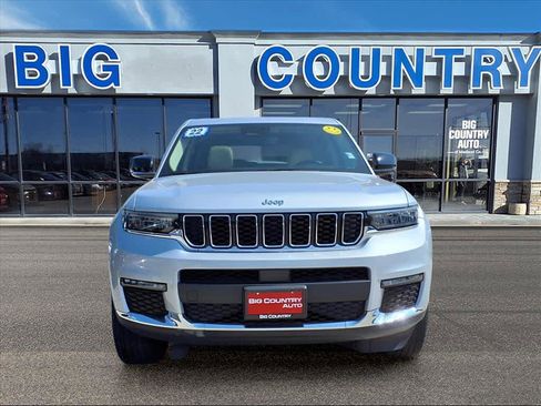 Used 2022 Jeep Grand Cherokee L Limited image 9