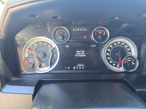 Used 2016 RAM 1500 Laramie w/ Convenience Group AWD/4WD image 7
