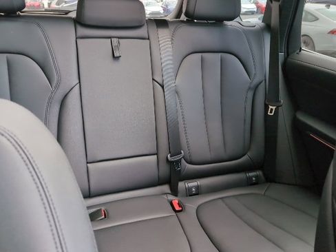 Used 2022 BMW X5 xDrive40i w/ Premium Package image 28