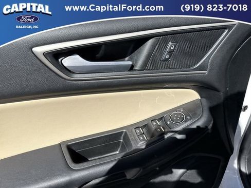 Used 2022 Ford Edge SEL w/ Convenience Package image 20