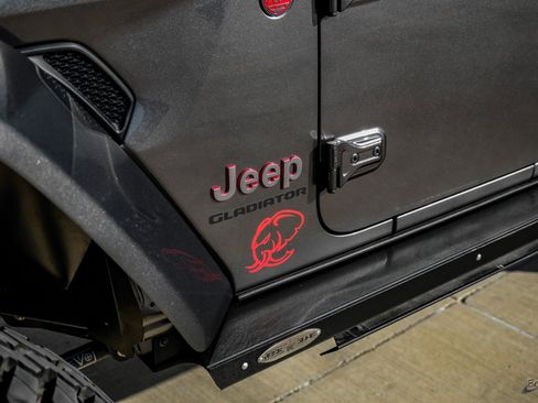 Used 2020 Jeep Gladiator Rubicon image 32