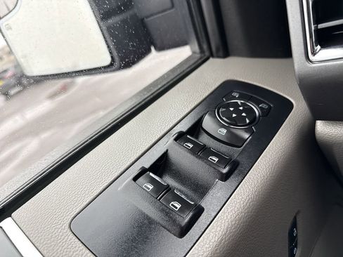 Used 2015 Ford F150 XLT w/ Equipment Group 302A Luxury image 24