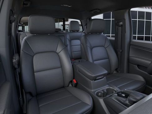 New 2026 GMC Canyon Elevation w/ Convenience Package image 16