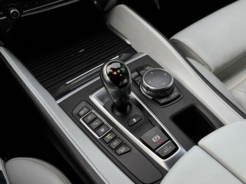 Used 2016 BMW X5 M image 33
