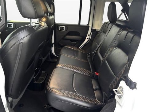 Used 2021 Jeep Wrangler Unlimited Sahara image 13