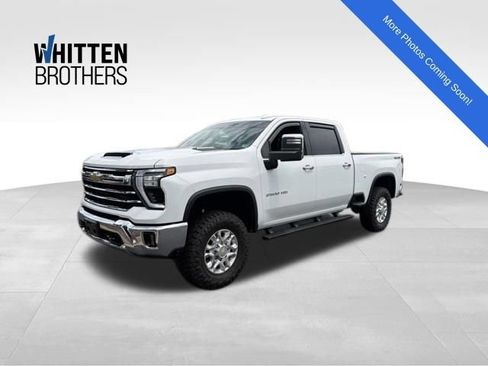 Used 2024 Chevrolet Silverado 2500 LTZ AWD/4WD image 1