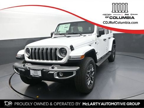 New 2026 Jeep Wrangler Unlimited Sahara AWD/4WD image 1