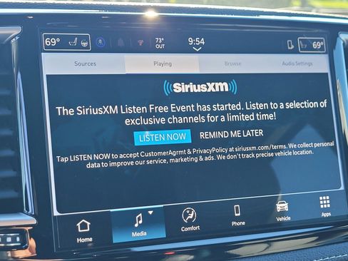 New 2026 Chrysler Pacifica Select image 16