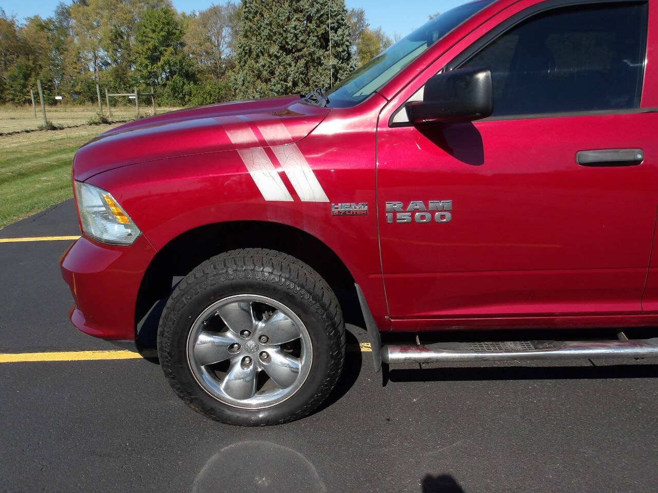 Used 2014 RAM 1500 Express AWD/4WD image 31