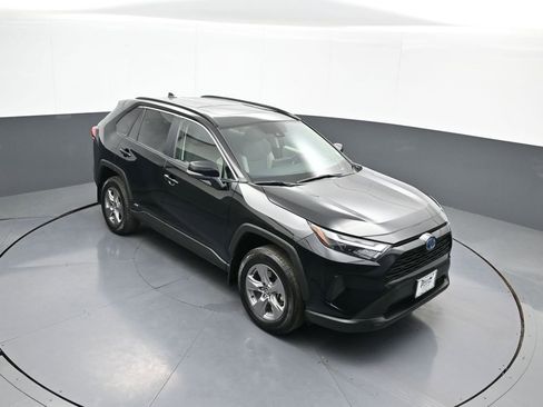 Certified 2024 Toyota RAV4 XLE image 37