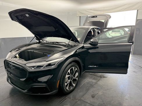 Used 2024 Ford Mustang Mach-E Select w/ Comfort Package Lite image 17