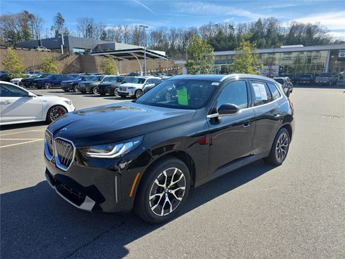Used 2025 BMW X3 xDrive30i w/ Premium Package image 18