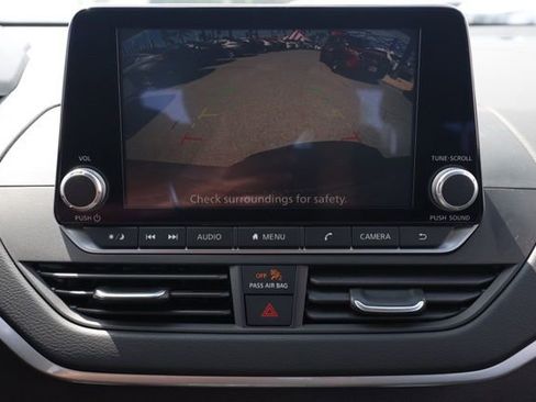 New 2025 Nissan Altima 2.5 S image 30