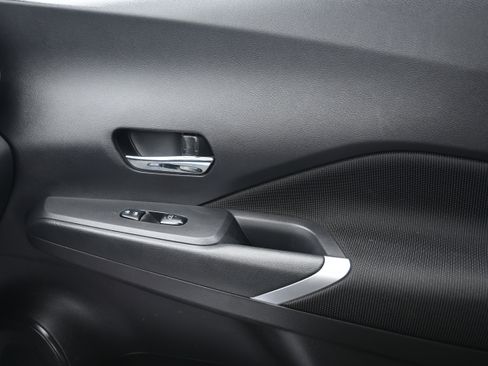 Used 2024 Nissan Kicks SV image 26