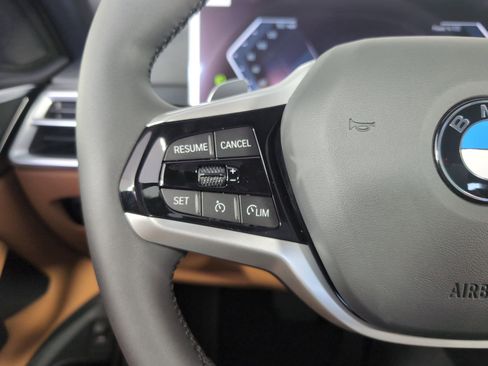 Used 2025 BMW 430i Coupe w/ Convenience Package image 14